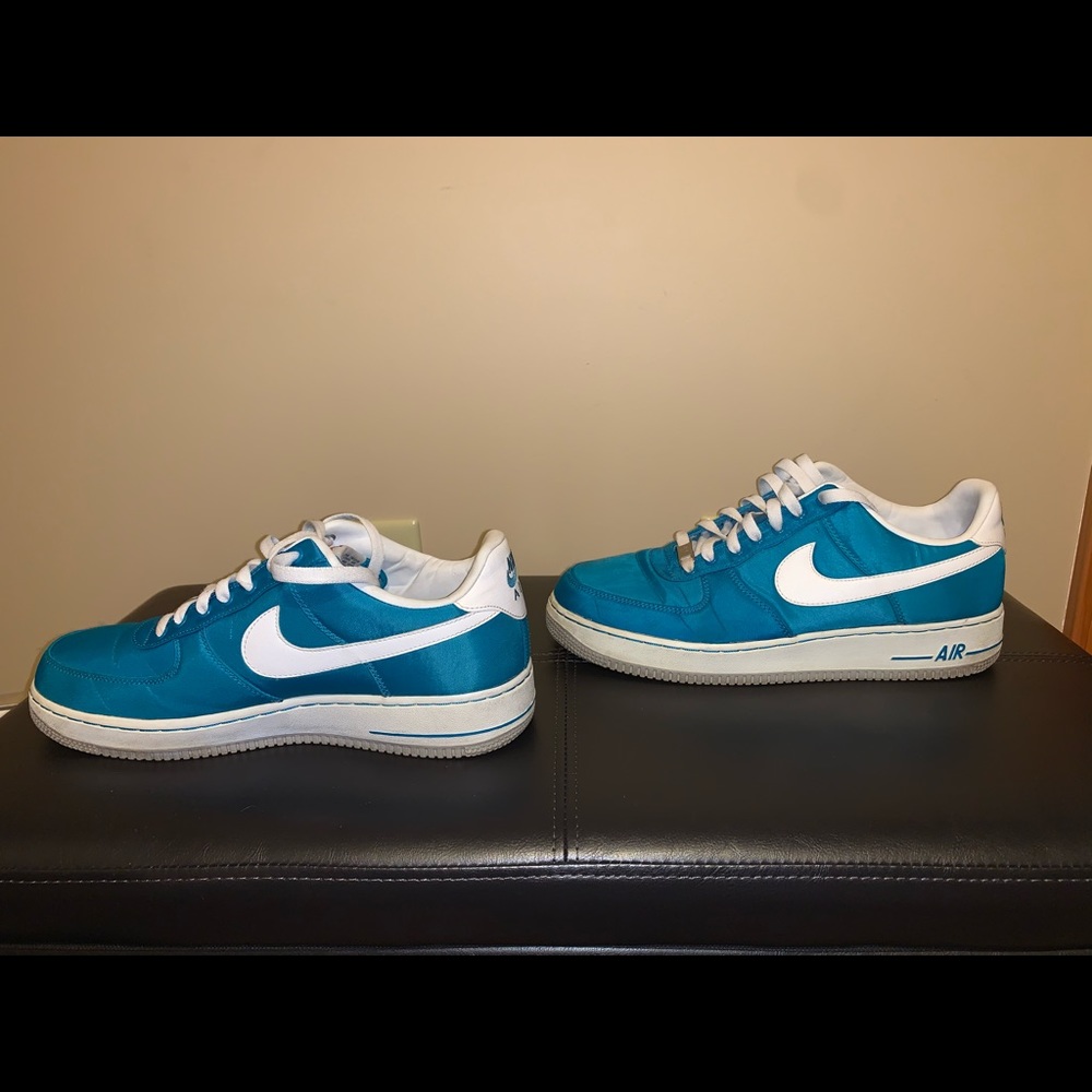 Nike Air Force 1 - Picture 2 of 5